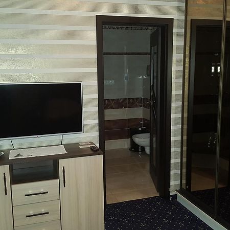 Hotel Kotva Μπρατισλάβα Εξωτερικό φωτογραφία
