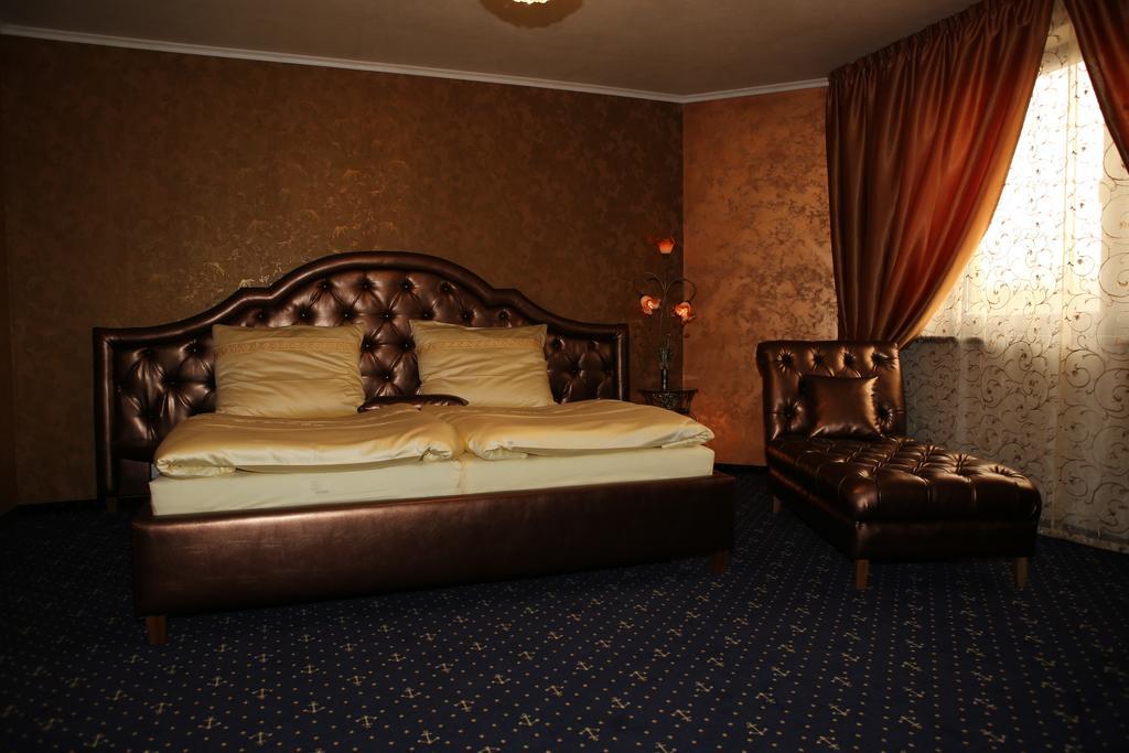 Hotel Kotva Μπρατισλάβα Δωμάτιο φωτογραφία